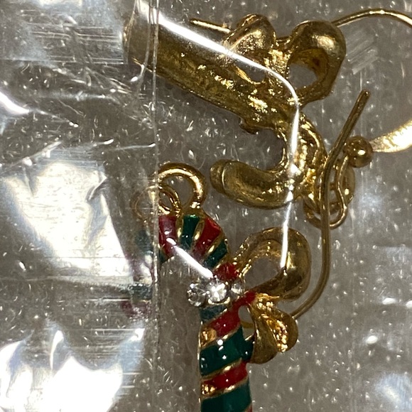 Christmas Dangle pierced earring lot - Picture 2 of 9